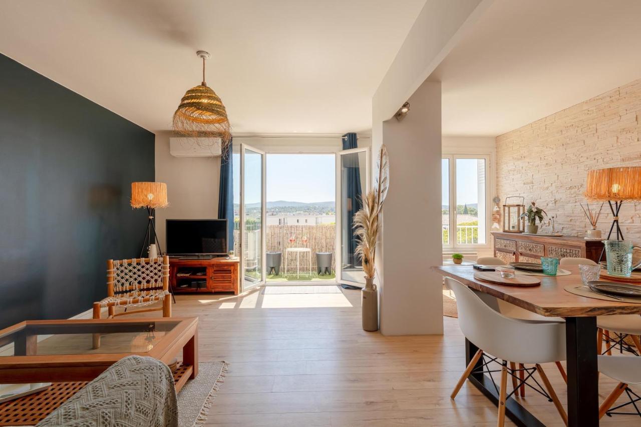 Le Blue Sea - Appt Classe 3 Etoiles A 650M De La Plage Le Lavandou Zewnętrze zdjęcie